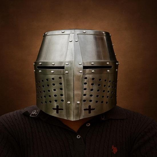 

Knight Templar Helmet Full Face Steel Helmet Medieval Crusader Great Helmet Historical Cosplay LARP Helmet Best Gift