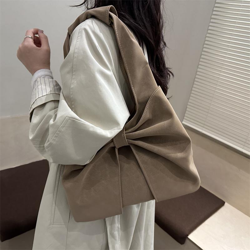 Autumn Winter New Fashi Simple Shoulder Bag Large Capacity Tote Bow Underarm Stylish Handle Bag Texture Simple Commuting Bag