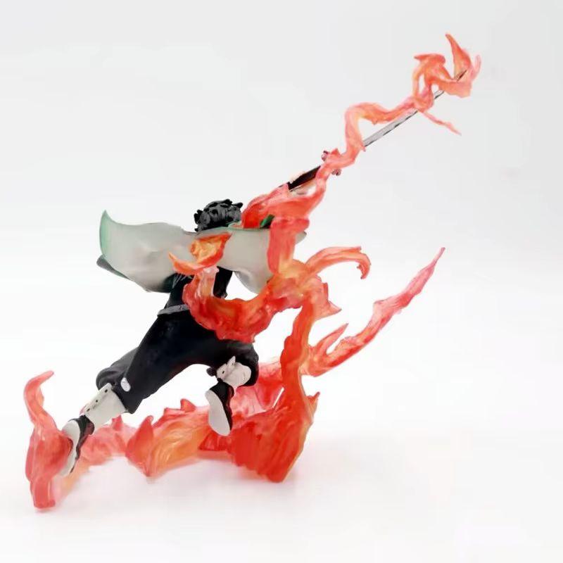 Anime Tanjiro Kamado Kampstatue Kyojuro Rengoku Version I Æske Actionfigurer Samleobjekt PVC Model Dekoration Overraskelsesgaver
