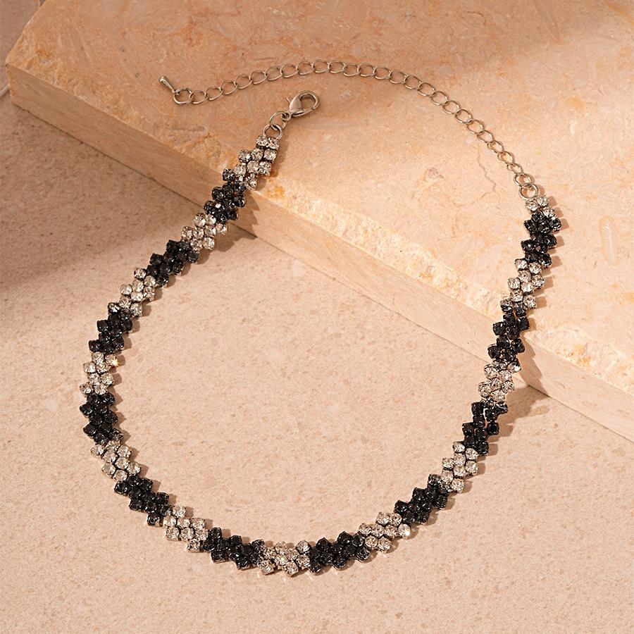 European and American diamond-encrusted water drop fringed necklace earrings two-piece set temperament collarbone chain necklace necklace women