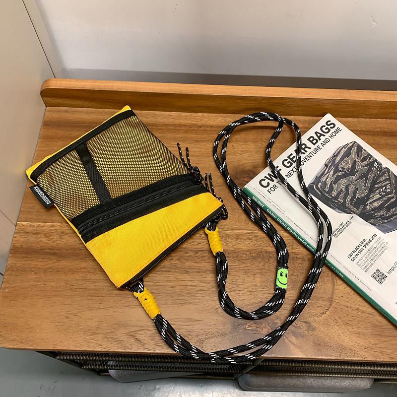 

Trendy fashion bag women s outdoor leisure light messenger small square bag summer new niche design shoulder bag small bag жовтий