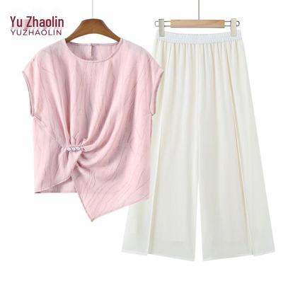 Abiti e completi – Completi con pantaloni