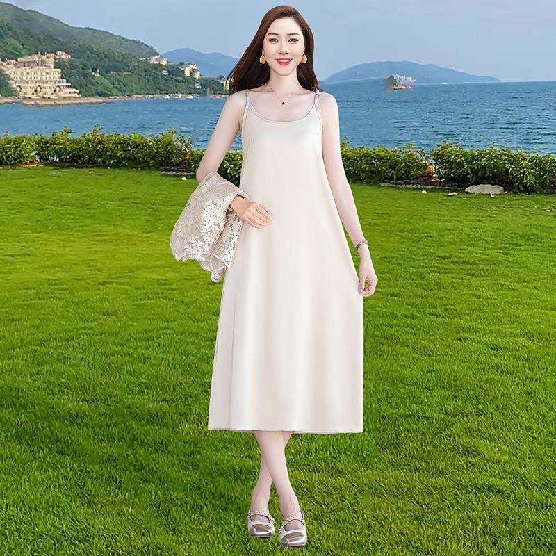 2025 New Fashion High-End Women's Camisole Lace Blouse and Mid-Length Dress Set