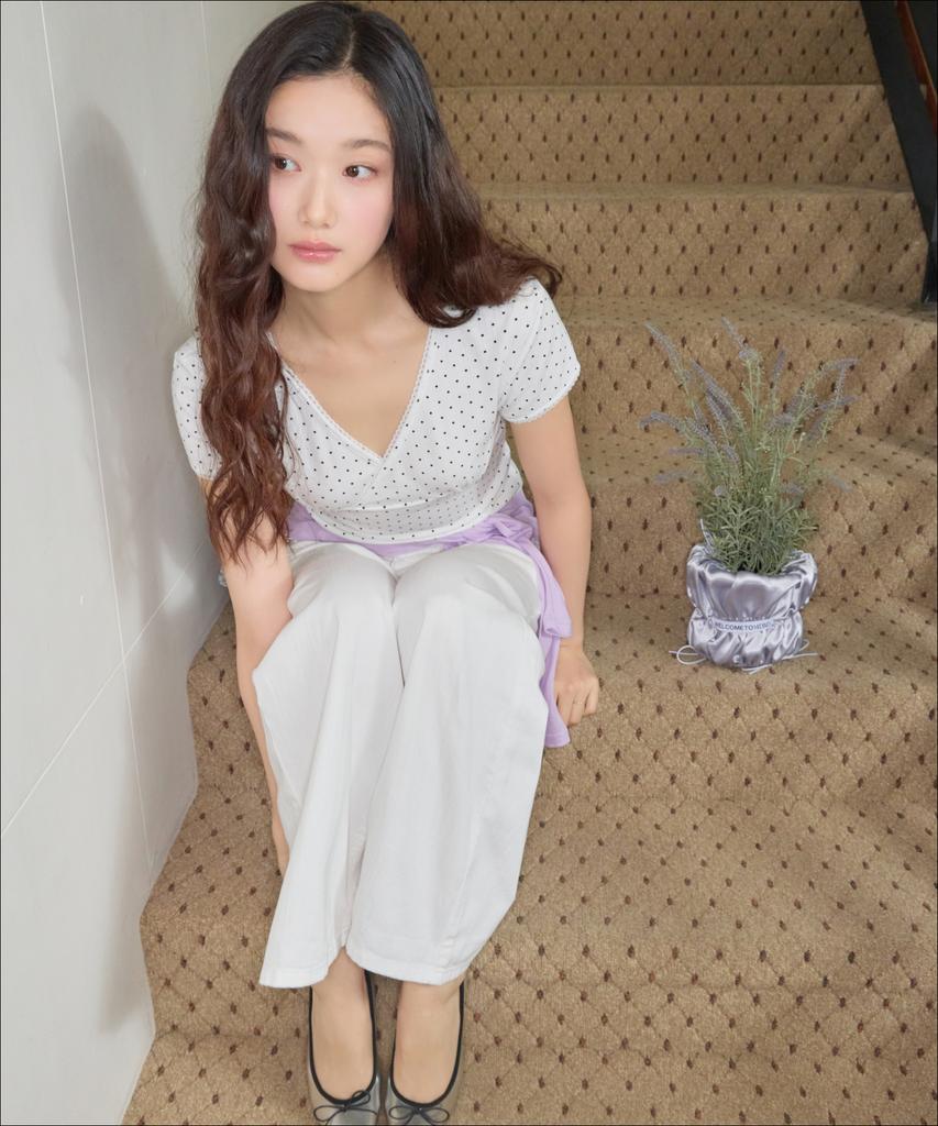 MIXXO Lace Short Sleeve T-Shirt_Miwhwg503A
