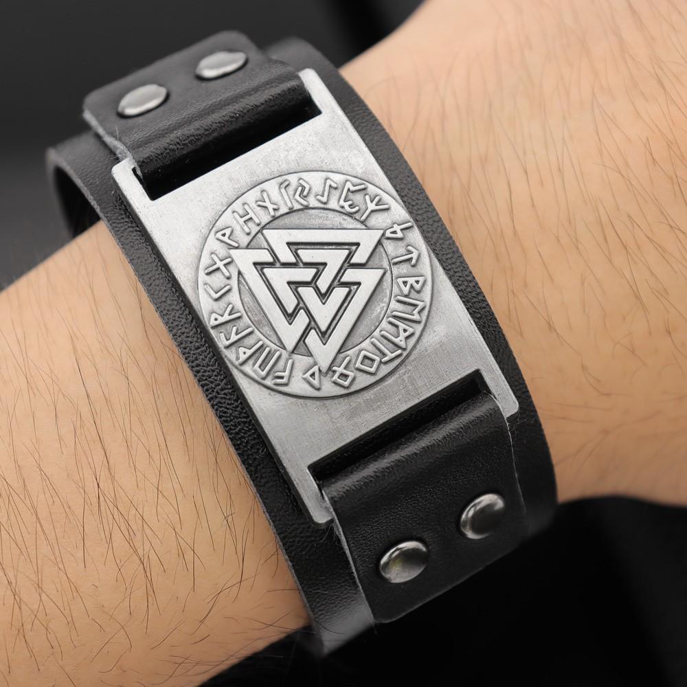 

Винтажный скандинавский тотемный браслет викингов с треугольниками, очаровательный мужской кожаный браслет, новая мода, хип-хоп, панк, ювелирные изделия, аксессуары для вечеринки чёрный