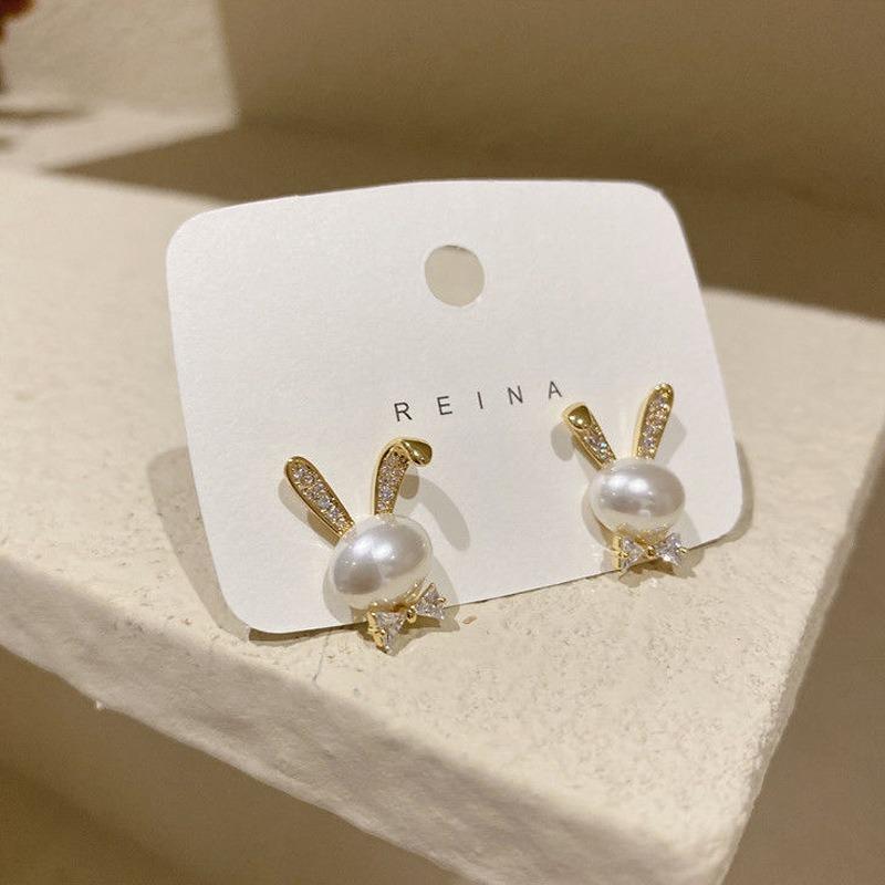 Cute bunny new trendy stud earrings for women's autumn and winter niche simple silver earrings Korean earrings earrings