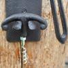 European Vintage Home Bar Decor Cast Iron Wall Mounted Wine Bottle Opener