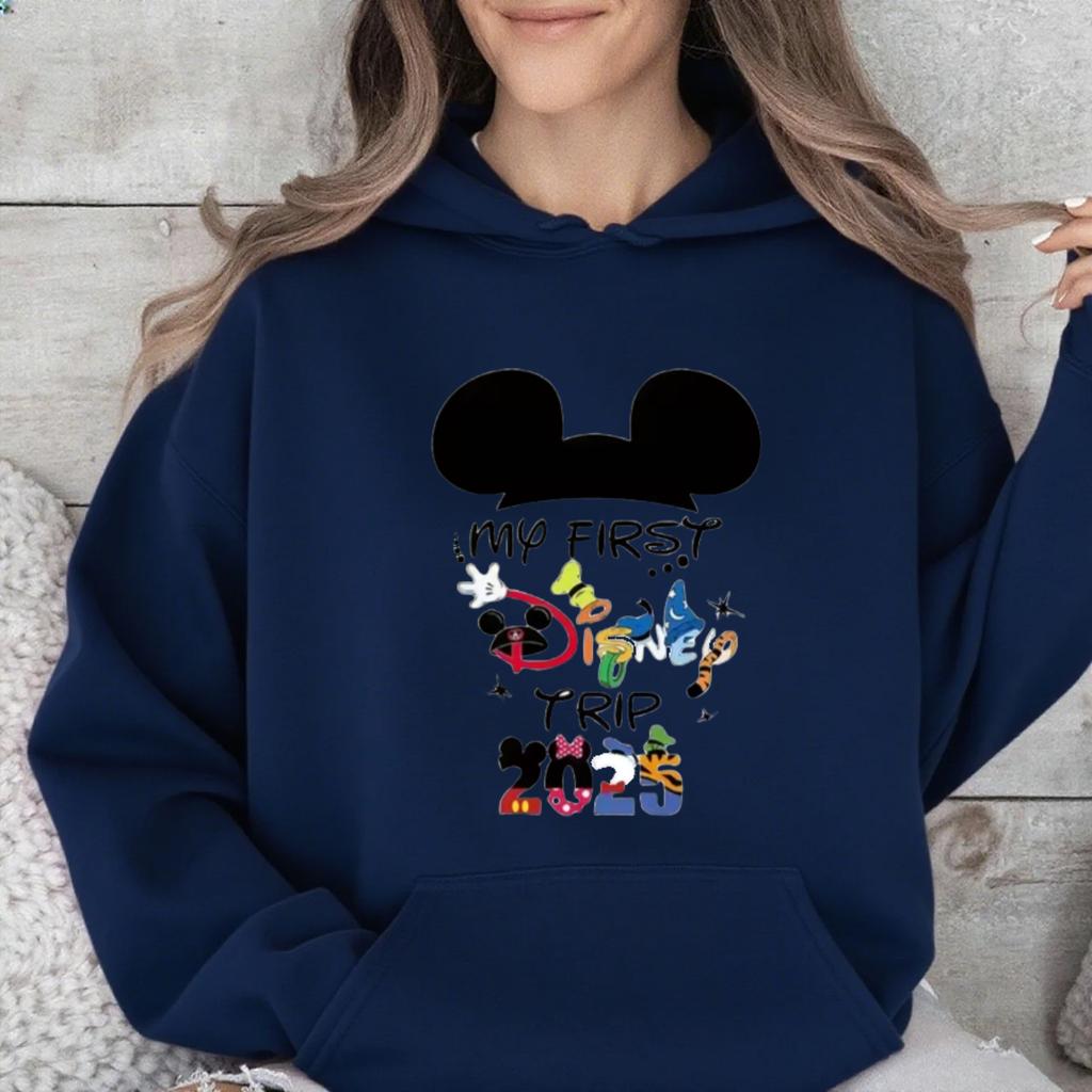 Disney Family Wear 2025 Holiday Commemorative Multi-color Available for Autumn and Winter Casual Loose Hoodie Girls Long-sleeved