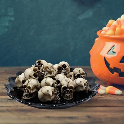 20-100 Pcs Mini Skull Figure Halloween Miniature Skulls Heads Creative Festival Theme Landscape Garden Potted Plant Decorations