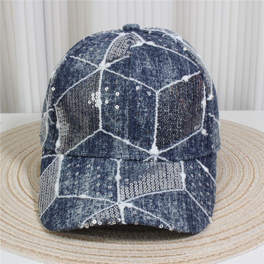 Fashionable Multiple Styles of Glittering Sequin Frayed Denim Baseball Caps, Suitable for Street Performances and Daily Outings