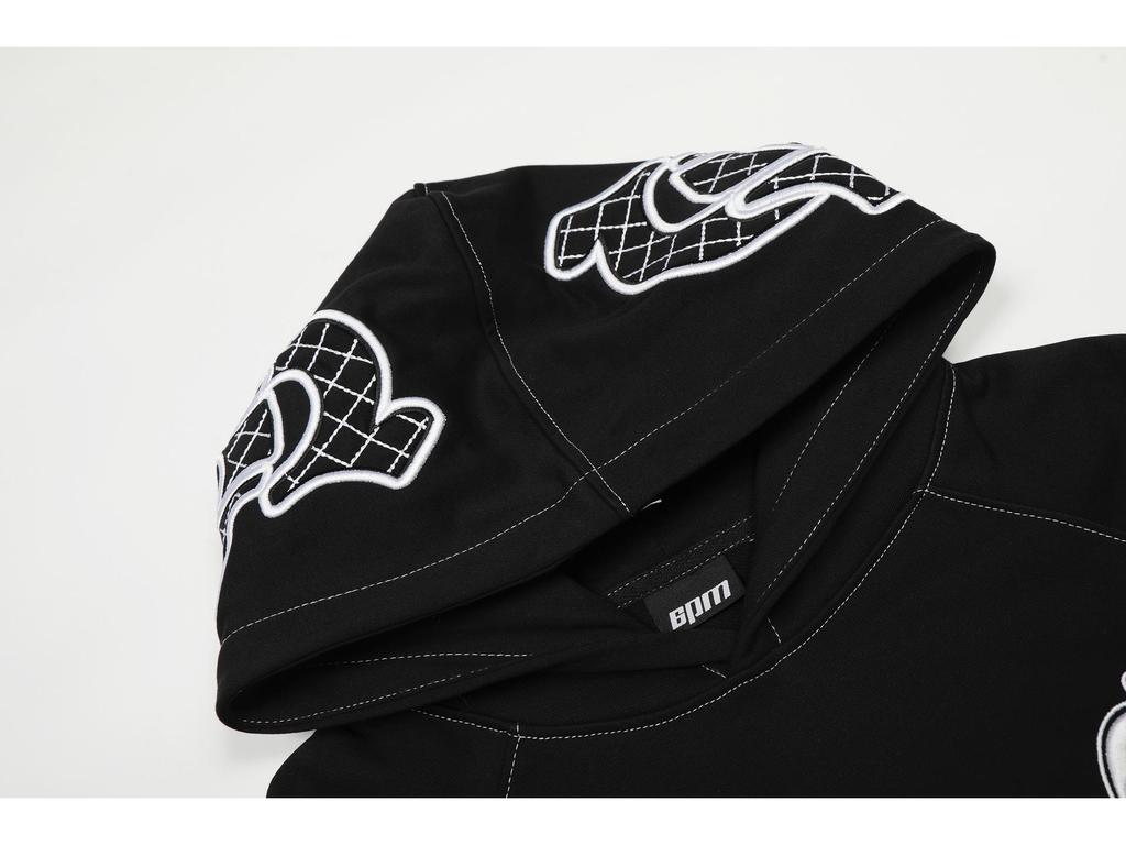 Trendige 6PM schwere Baumwoll-Reißverschlussjacke: Lockerer Schnitt, Streetwear-Stil mit aufgesetzter Stickerei.