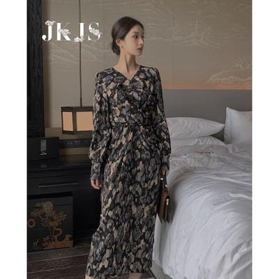 JK&JS French Style V-Neck Floral Midi Dress