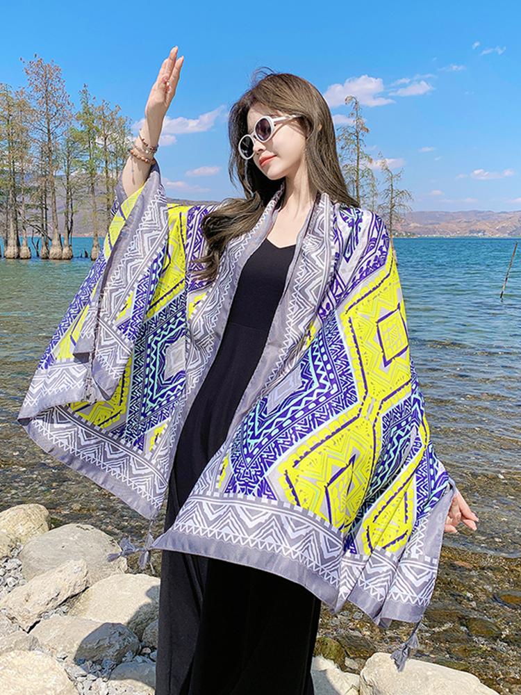 Summer Elegant Women Silk Scarf Beach Wrap Shawls Vintage Geometric Print Lady Sunscreen Bandana Hijab Mujer Boho Scarve Pareo