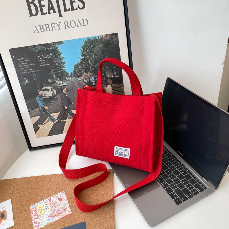 

Женская вельветовая сумка через плечо 2023 года, маленькая квадратная сумка в корейском лесном стиле красный