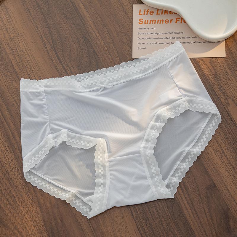 Female Summer Ultra Thin Ice Silk Naked Breathable Antibacterial Cotton Crotch Waist Non Trace Quick Dry Briefs