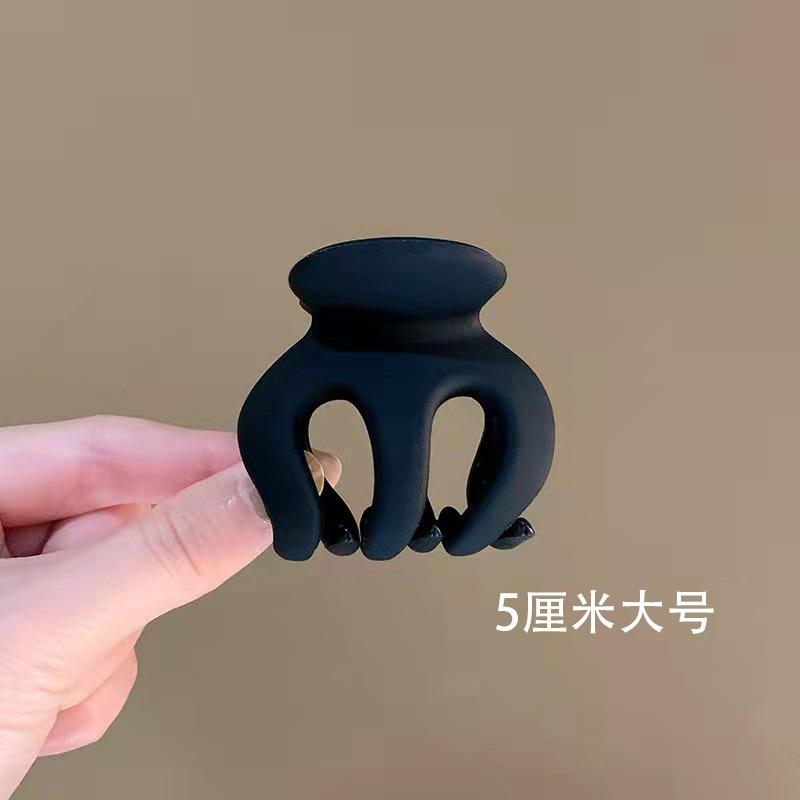 Black Matte Grab Clip, High Ponytail Hair Grab Hairpin, Fixed Artifact, Pumpkin Grab Clip, Hair Accessories, Small Clip.