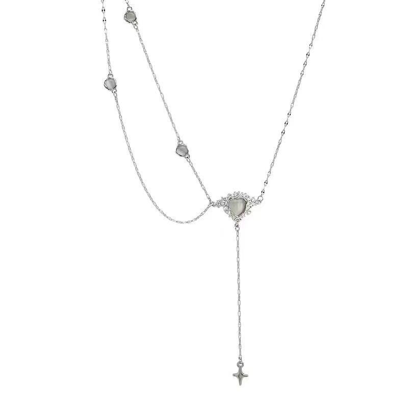 

Cat s eye full of diamonds love fringed necklace female ins spice girl exquisite collarbone chain accessories tide