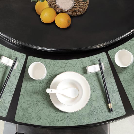 Artificial Leather Placemats Oil Resistant Chinese Style Engraved Flower Pattern Fan-Shaped Placemats Dining Table Decor