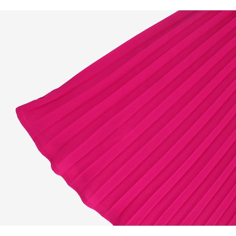 Letnie sukienki plisowane z falbaniastymi rękawami i jednolitym kolorem