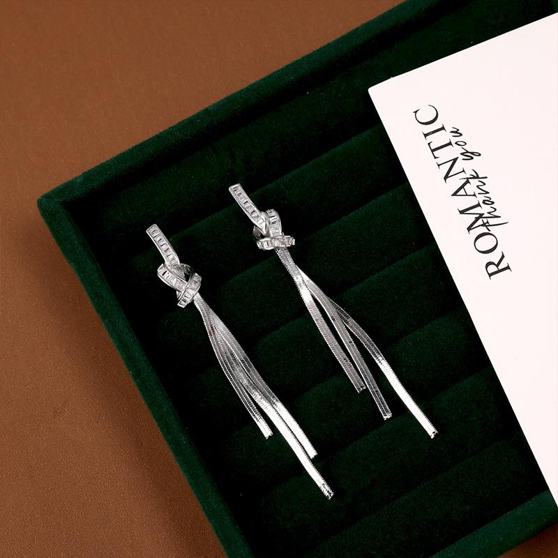 

1pair Geometric Design Knotted Earrings For Women Outdoor