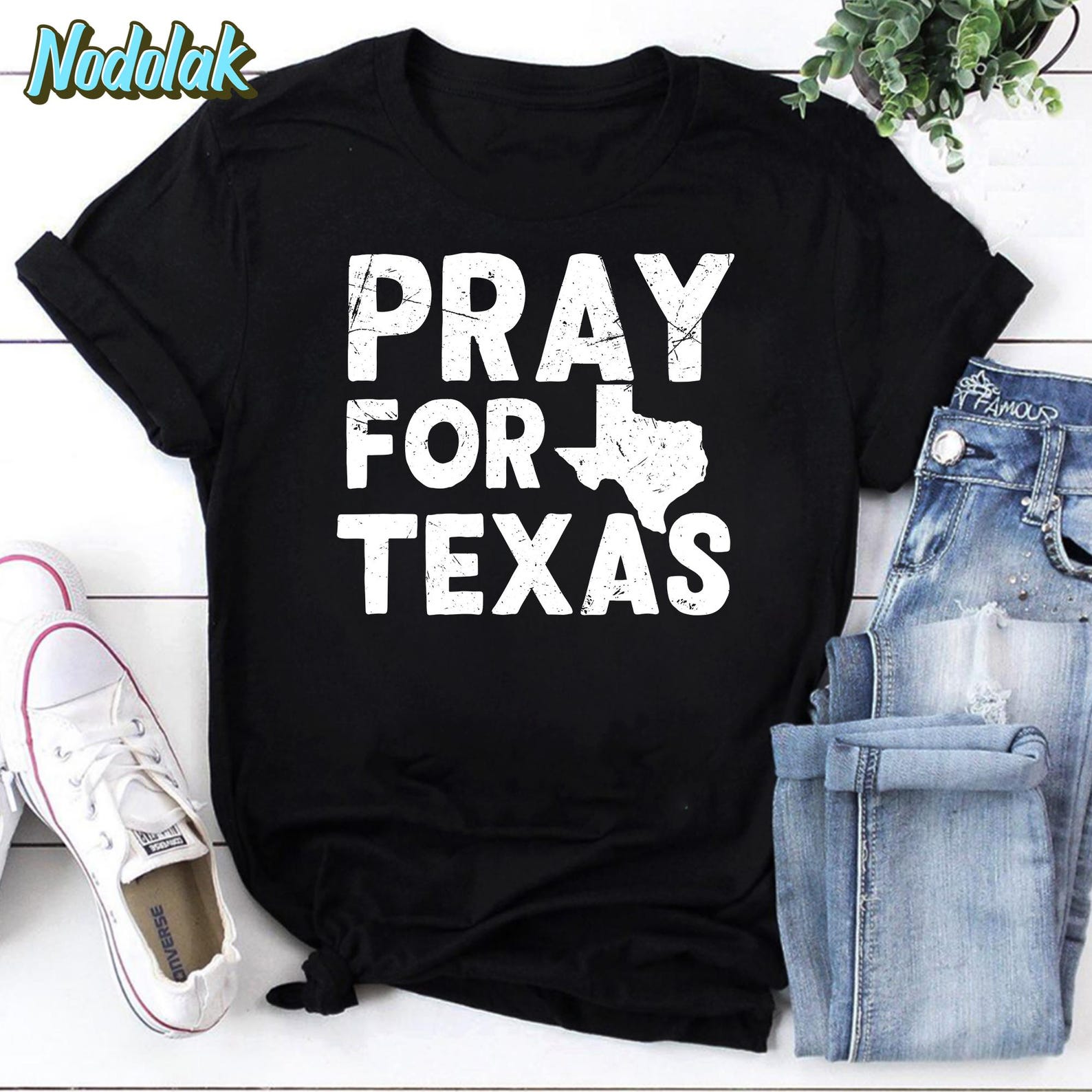 Pray for Texas Shirt – Vintage Christian Tee, Support Texas Graphic Tee, Faith-Based Texas T-Shirt, Southern Prayer Shirt 2XL