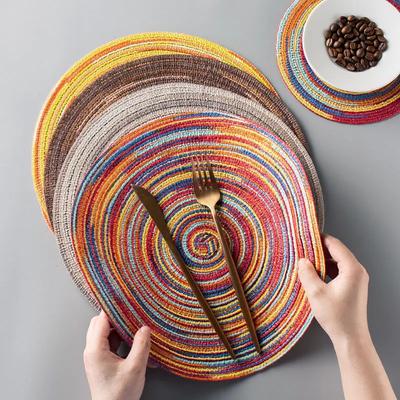 Sottopiatto Rotondo Tavola Intrecciato Vinile Sottopiatti Individuali per Tavola Antiscivolo Stoviglie da Cucina Sottobicchiere per Tazza da Bevande Decorazione Festiva