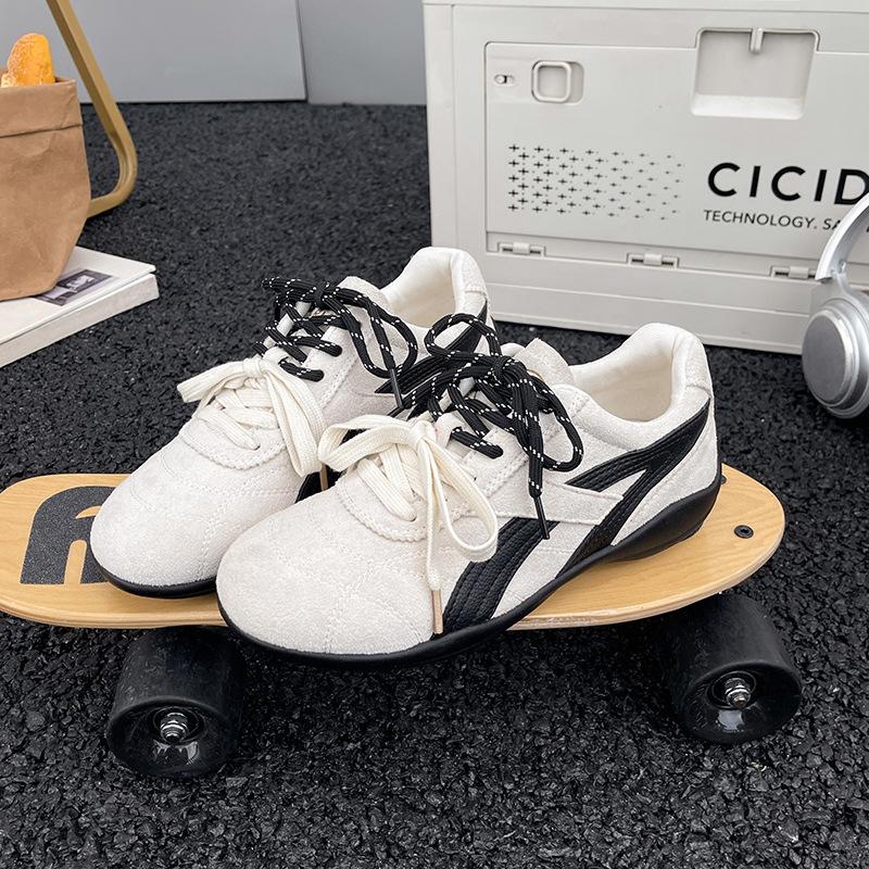 Retro Color Matching Forrest Gump Shoes Women's Summer 2025 New Fashion Versatile Sports Leisure Lightweight Lace-up German Training Shoes