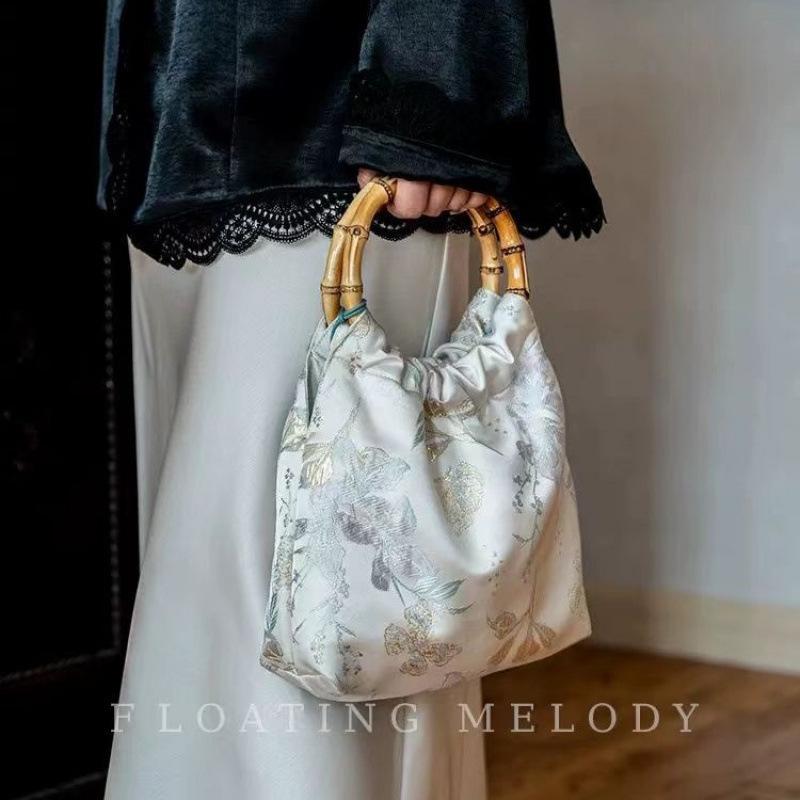 Fashion Trend Niche Design Bucket Bag Spring New Casual Simple Texture Women's Handbag