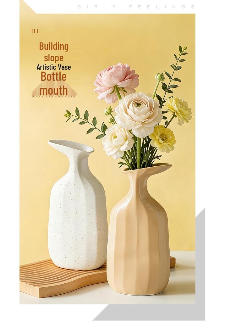 Nordic Ceramic Vase for Dried Flowers: Desktop Home Decoration for Living Room