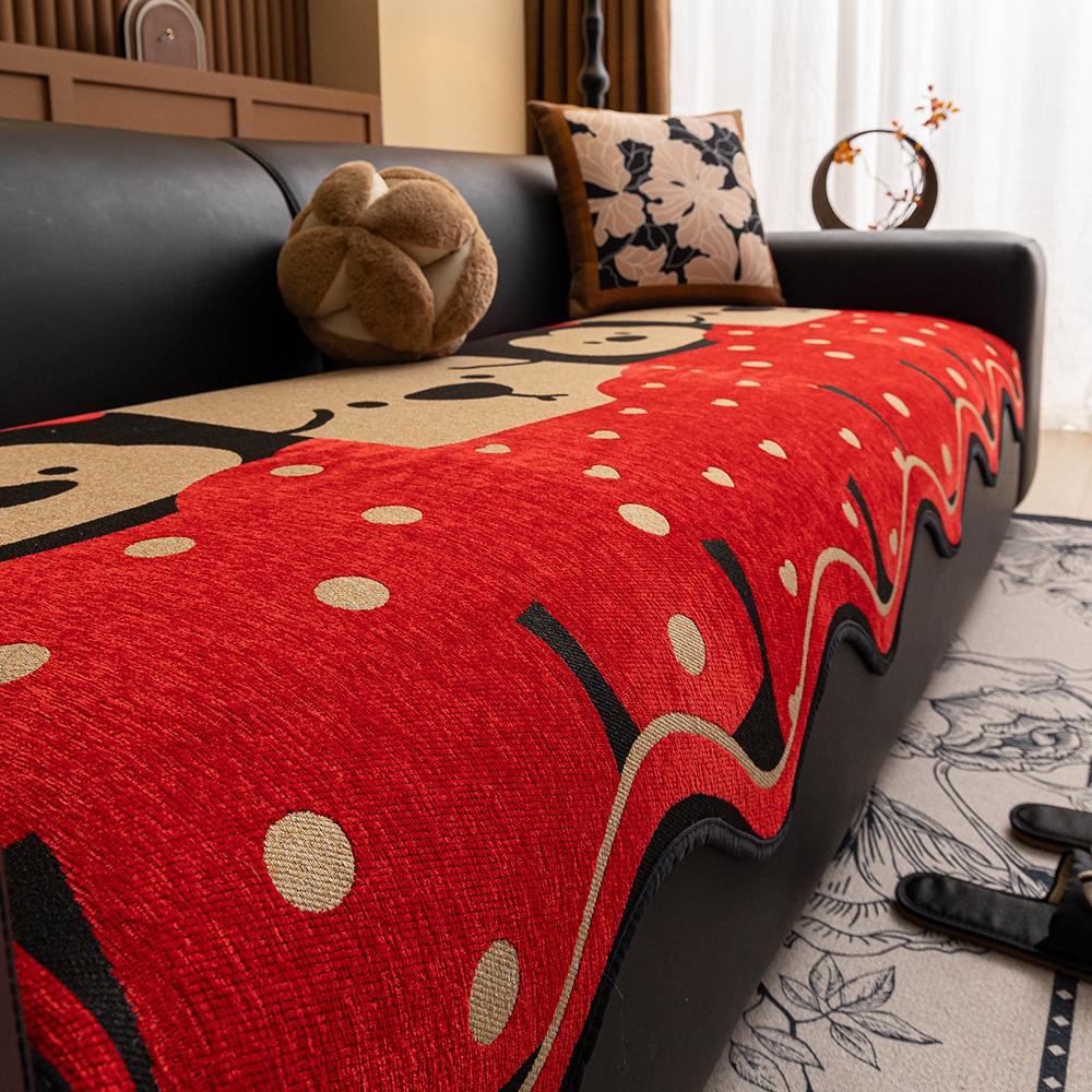 

Cartoon Special-Shaped New Four-Season Universal Non-Slip Anti-Cat Scratch Sofa Cushion, High-End Straight Row Leather Sofa Cover 90*70cm