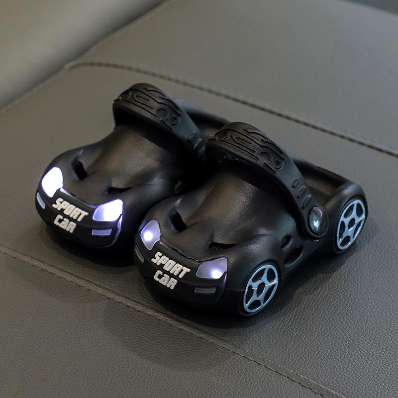 Children's Light-up Slippers, Car-shaped Sandals for Boys, Non-slip Soft-soled Kindergarten sandals2-8Lightweight