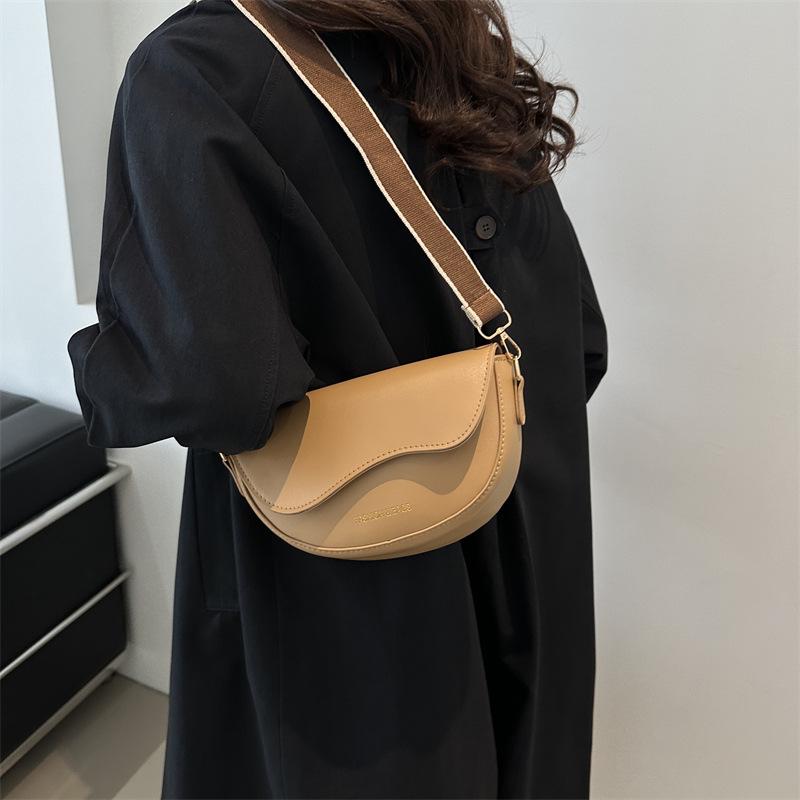 New Women's Textured Crossbody Handbag - Autumn/Winter Small Square Bag