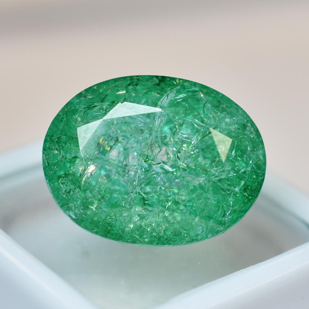 Natural Green Emerald Loose Gemstone 29.20 ct Oval Cut for Jewelry Making and Gem Collections