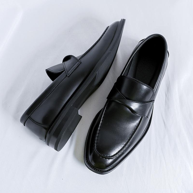 Men Casual Leather Shoes Classic Elegantes Mens Loafers Moccasins Breathable Slip on Flats Versatile Business Male Driving Shoes