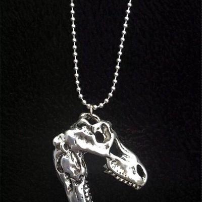 1 Piece Tyrannosaurus Rex Cyberpunk Goth Animal Teeth Skeleton Cranium Gothic Jewelry Dinosaur Skull Pendant Long Necklace