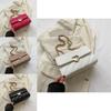 Stilvolle gesteppte PU-Handtasche für Damen in Schwarz, Khaki, Pink und Weiß. Perfekt für den lässigen Chic.
