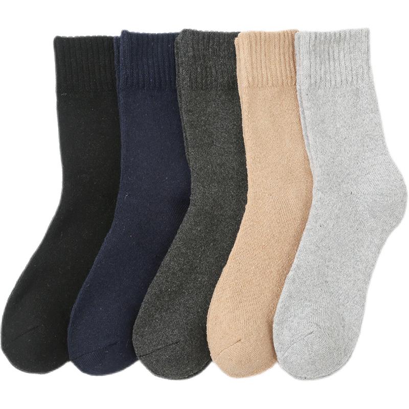 Men's Retro Christmas Warm Wool Socks: Thickened Mid-Calf, Ethnic Style with Little Deer Design for Autumn and Winter.