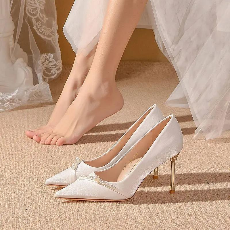 

Women s Summer Footwear Bride Pumps Shoes for Woman 2025 Wedding Shoe on Heeled Pointed Toe Pearl Stilito High Heels Popular 39 39