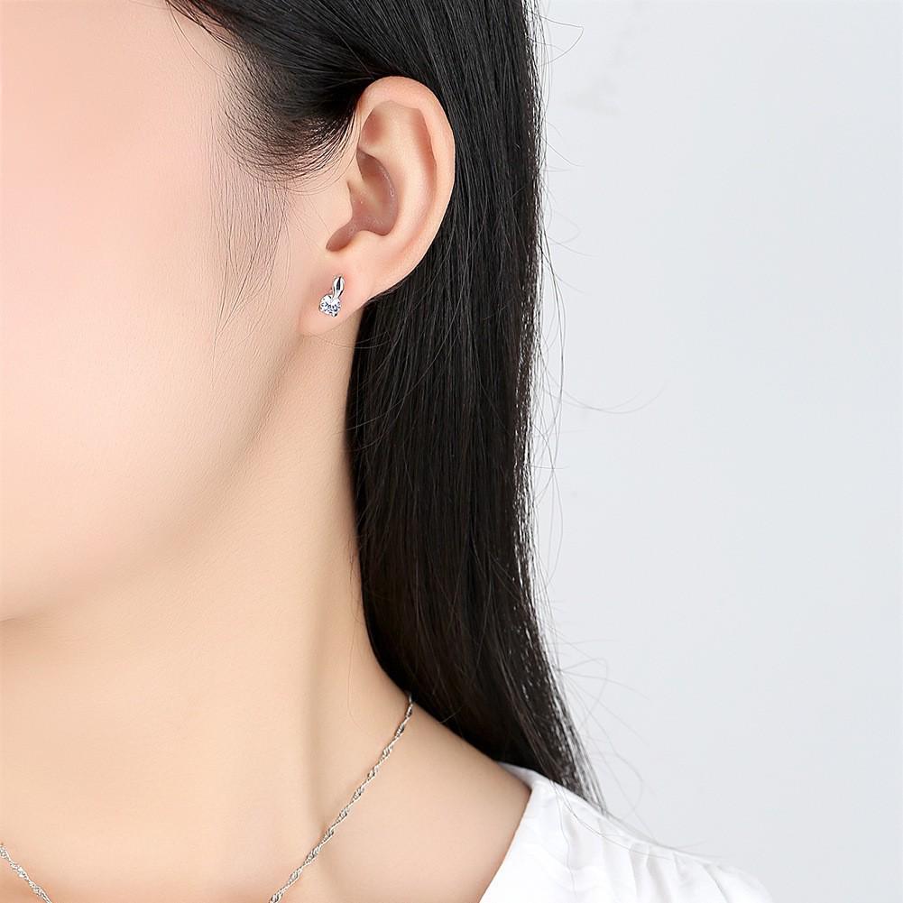 Dunhuang Fashion Heart-Shaped Swiss Crystal Earrings