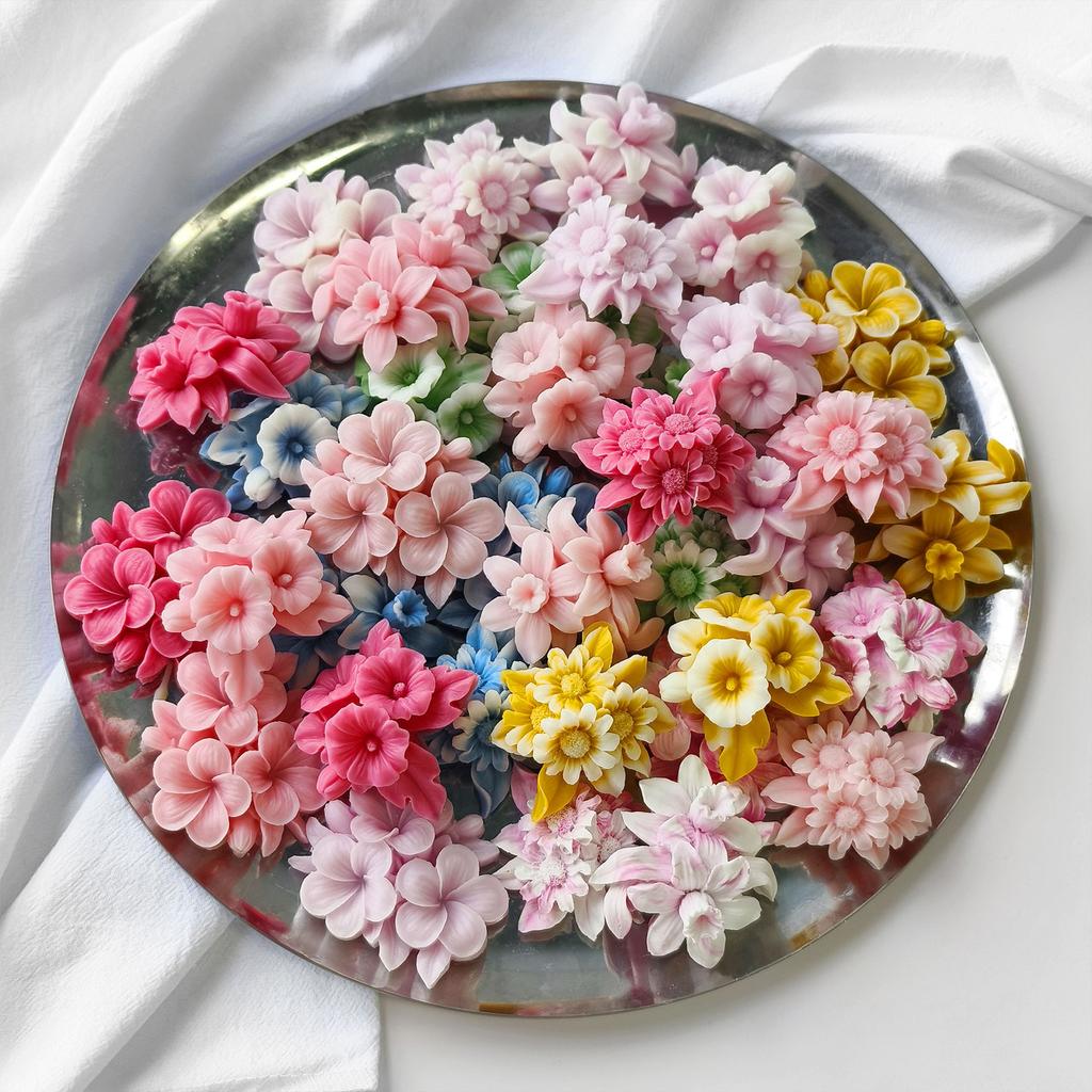 Durable Silicone Candle Making Mould For Crafting Realistic Flower Candles Suitable For Beginners And Experts