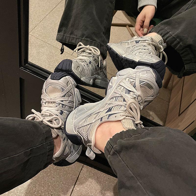 

Cowhide version~ 2025 new spring and summer 4CM shock-absorbing thick-soled mesh women s light versatile sports dad shoes 40