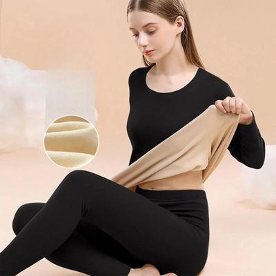 Women's Fashionable And Casual Color Long Sleeve Fleece Lined Base Layer Set