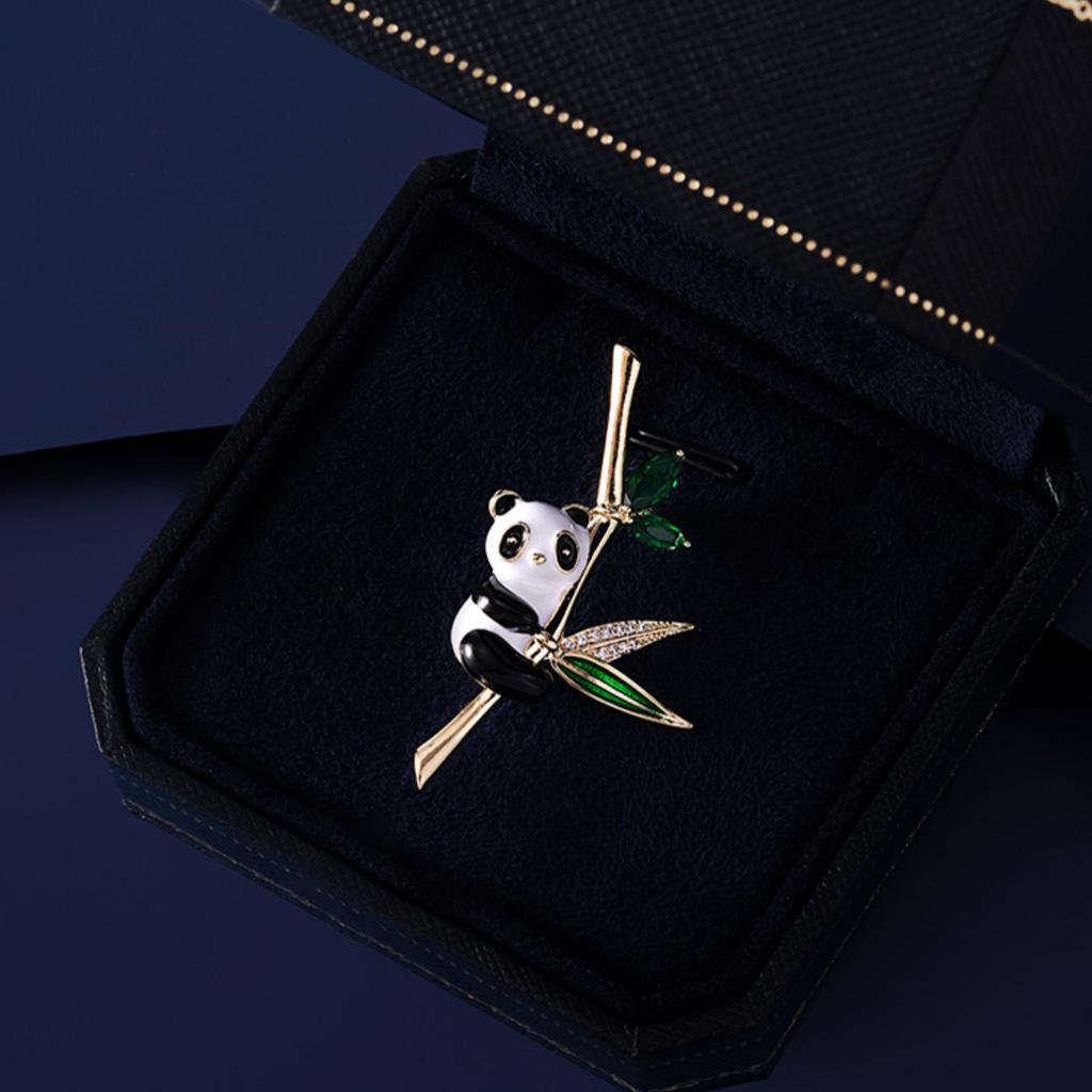 New Chinese Panda Brooch For Men And Women, High-End Anti-Light Bamboo Pin, Cute Creative Animal Corsage Clothes Decoration