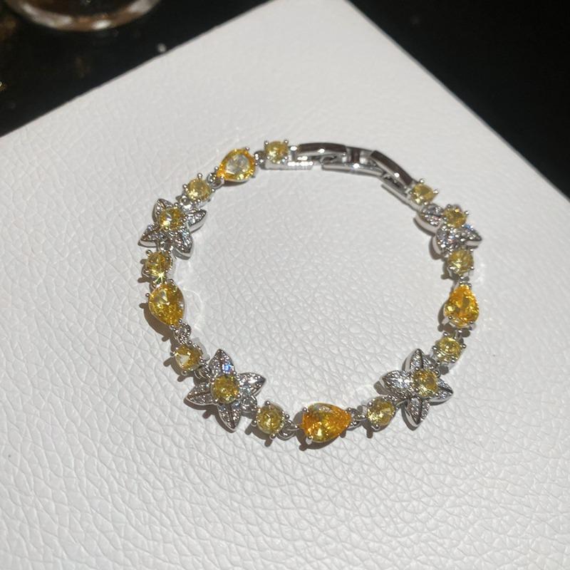 Symphony Starlight~ Super Sparkling Zircon Flower Bracelet Light Luxury High-end Exquisite Bracelet Sweet ins Wind Versatile Jewelry