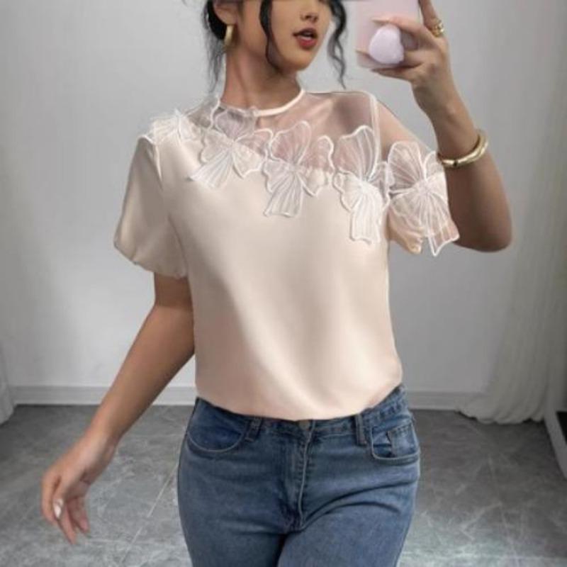 The New Women's Fashionable and Elegant Short-sleeved Shirt with Mesh Fabric Patchwork for Ladies