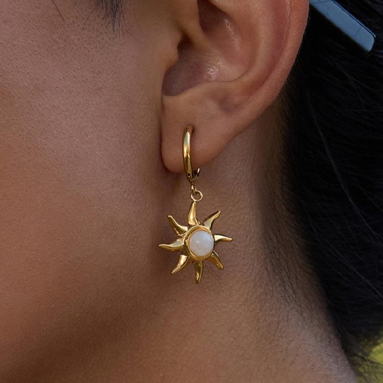 Fashion Sun Pattern Earrings Moonstone Embellished Stainless Steel Party Accessory Gift For Fashion Lovers