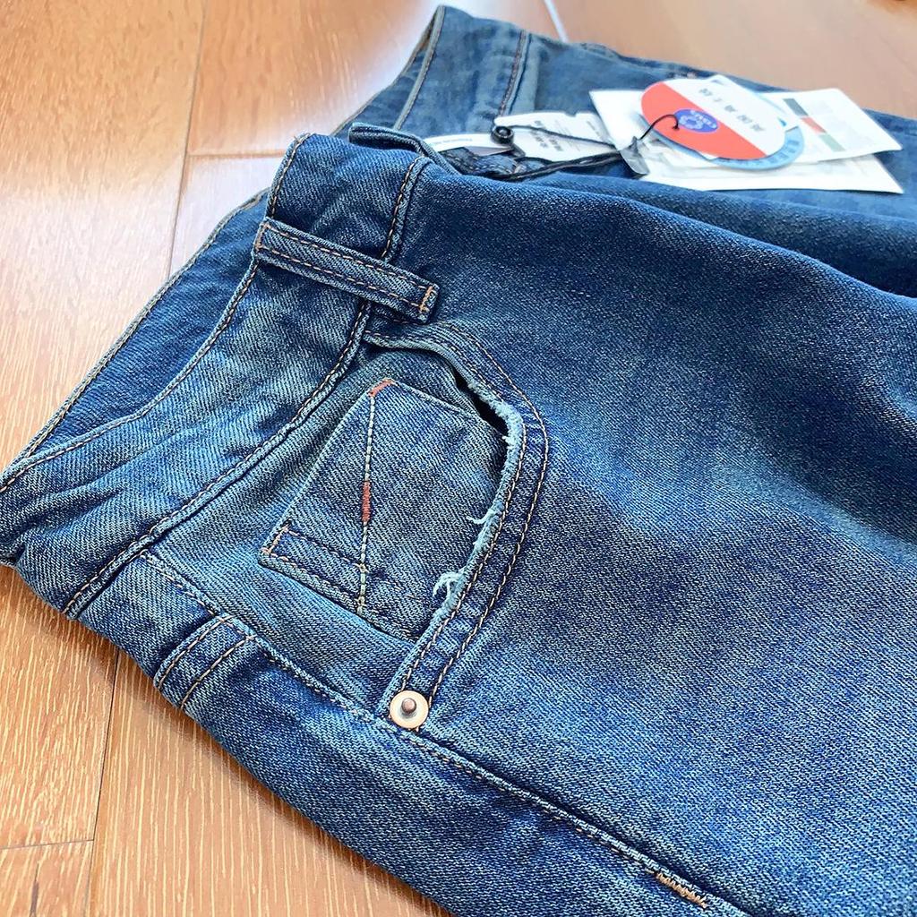 2026 Spring Women's Versatile Slimming High-Waisted Stretch Jeans