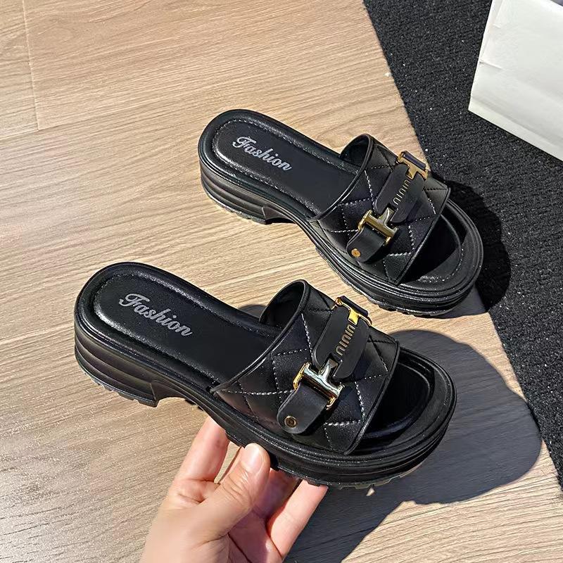 

Платформенные шлепанцы женские летняя мода новые модели для выхода универсальные увеличение роста крутые шлепанцы пляжная обувь 40-41 (one size smaller)