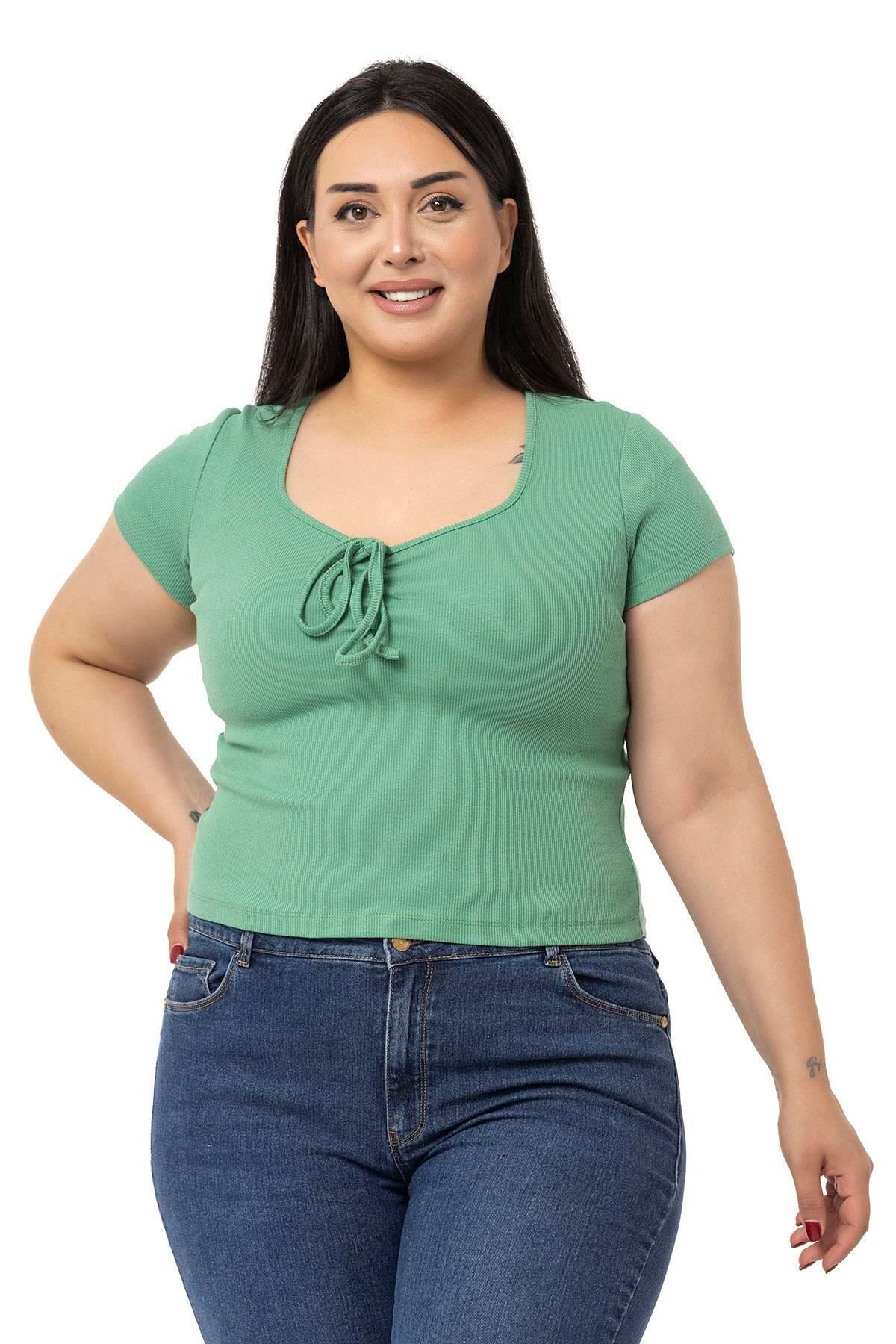 

Женский стиль, боди больших размеров, зеленое боди с короткими рукавами и кружевной отделкой на груди 2XL