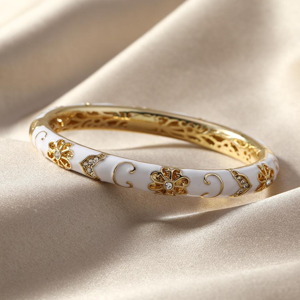 Enamel Blue and White Porcelain Women's Hollow Opening Chinese Style Light Luxury Bracelet